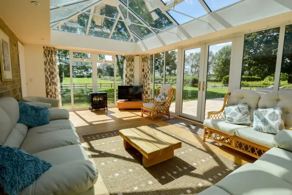 Conservatory at The Cotswold Manor Vineyard, Exclusive Hot-Tub, Games/Event Barns, 70 acres of Parkland