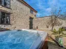 The Granary with own hot tub - thumbnail photo 1