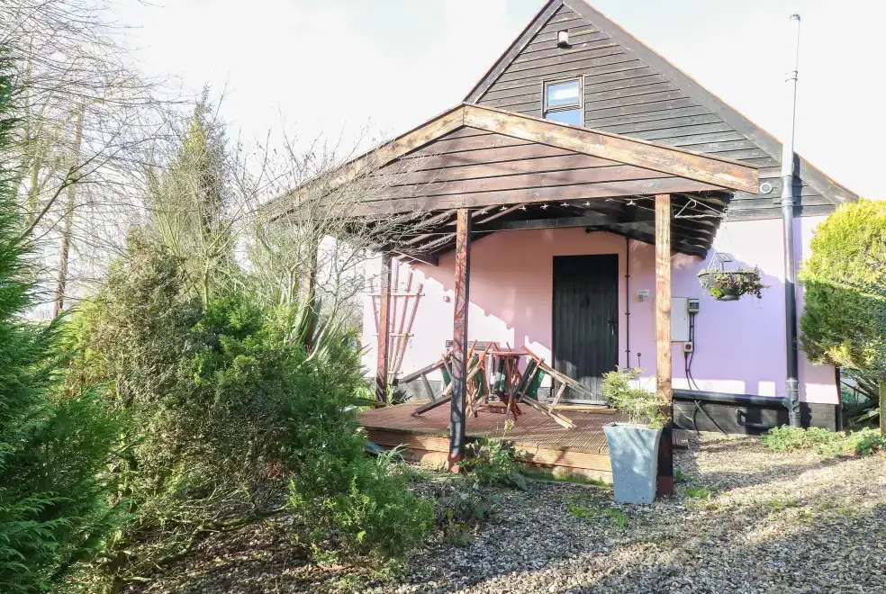 Decked area at The Haybarn Pet-Friendly Country Cottage, Near Swaffham, East Anglia