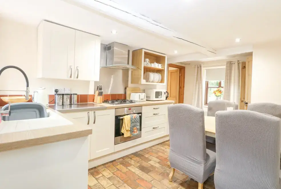 Kitchen/diner at The Hayloft