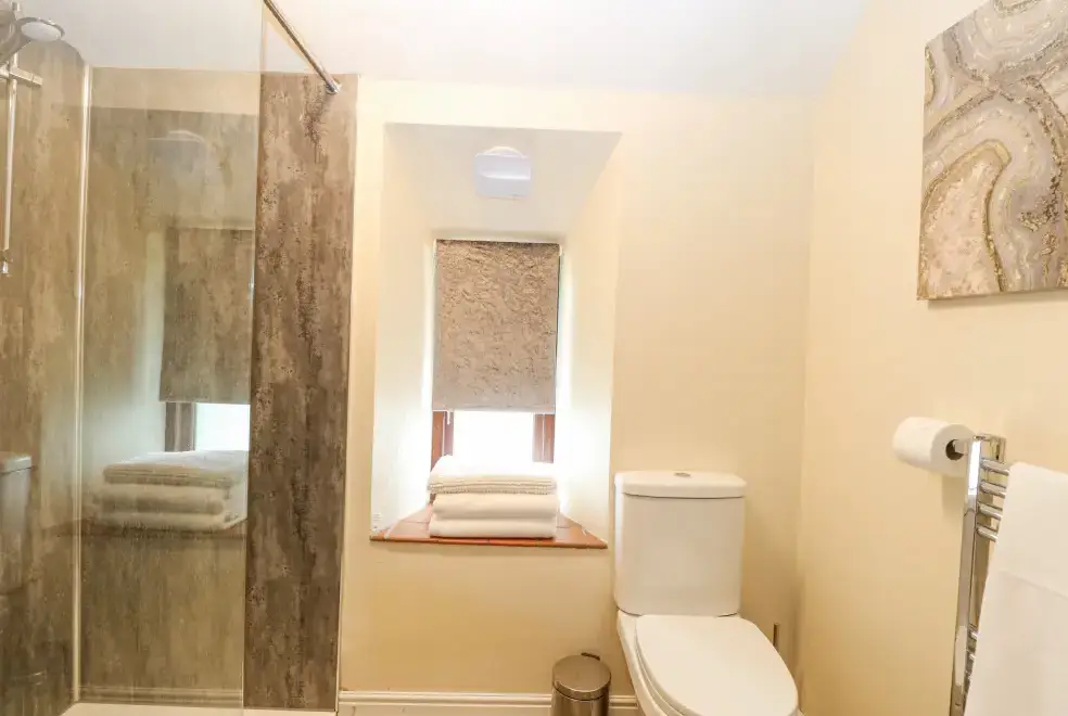 Shower room at The Hayloft