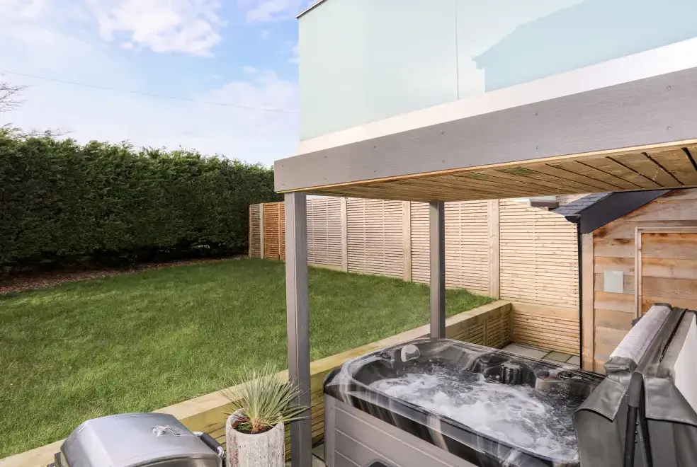 Private Hot Tub at The Hayloft