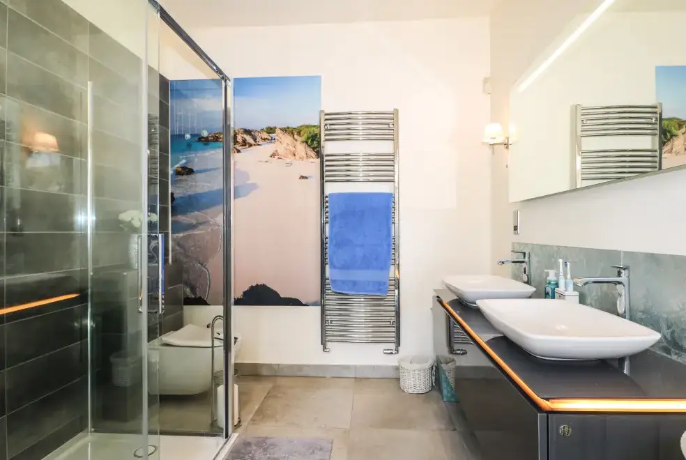 Shower room at The Hideaway