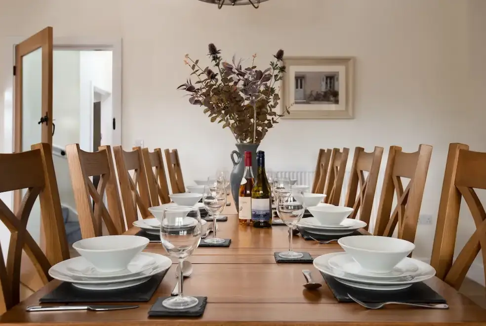 Dining room at The Hideaway