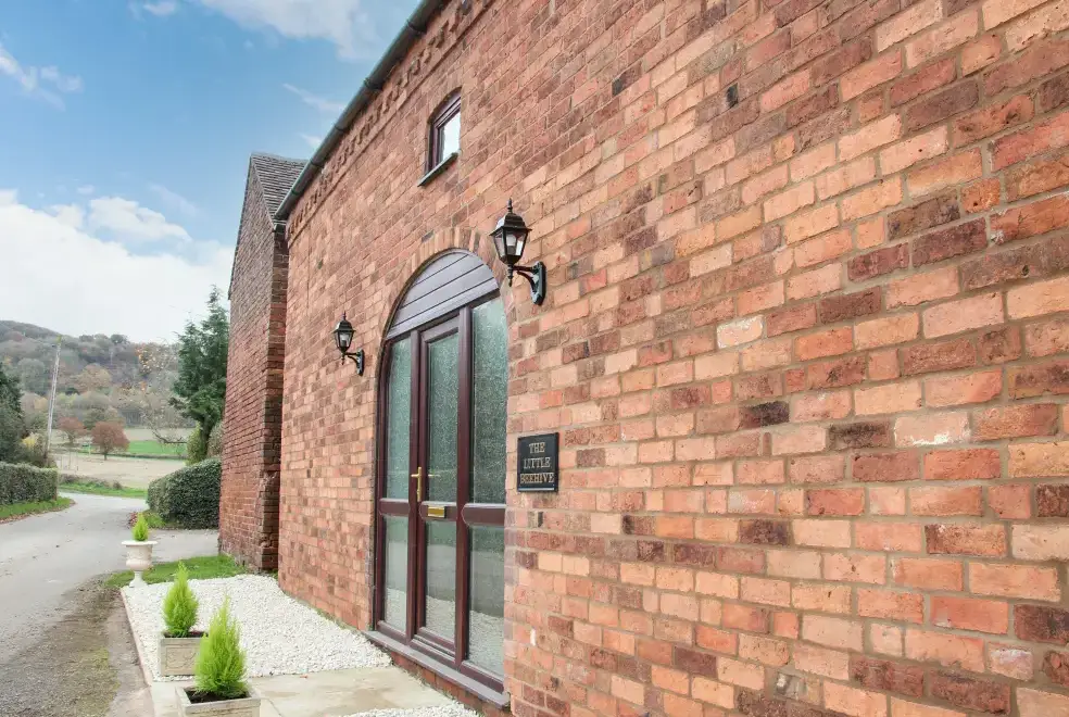 The Little Beehive, from the outside