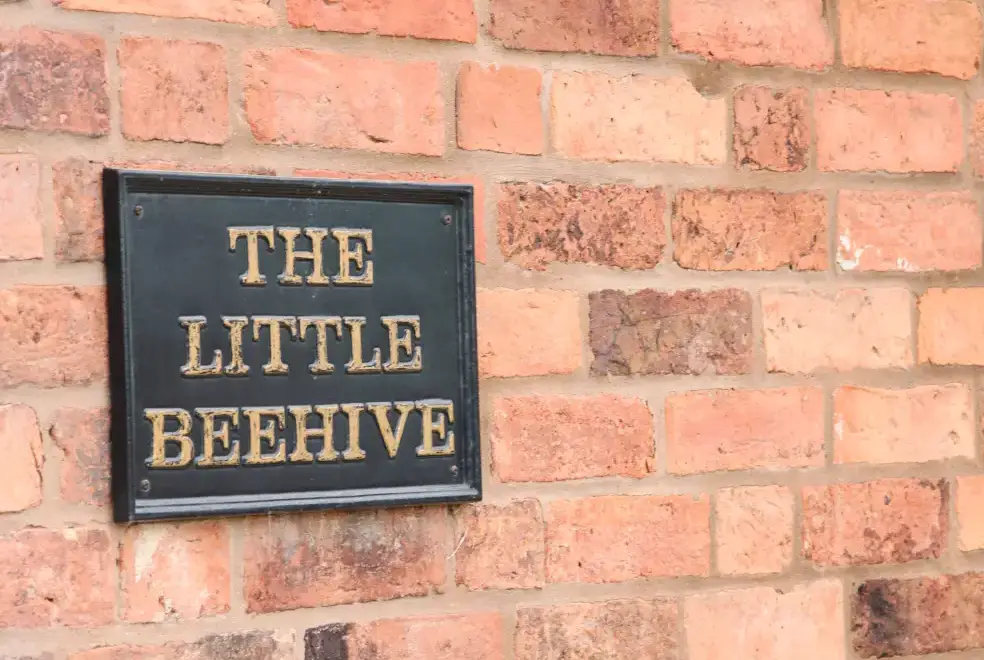 Surrounding area near The Little Beehive