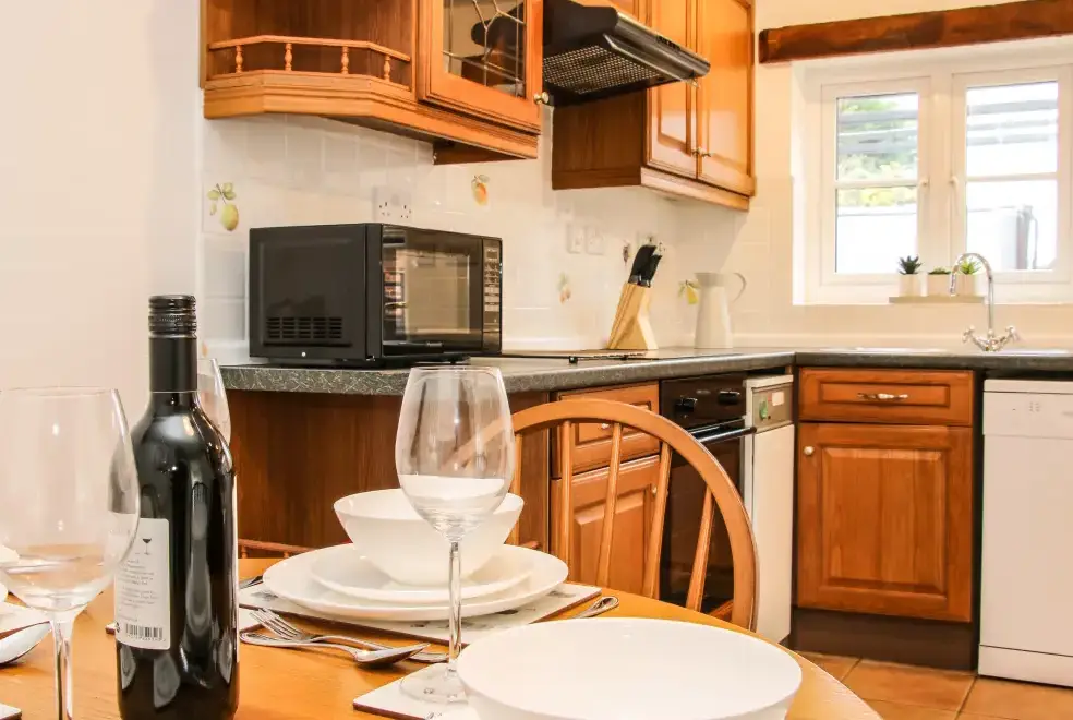 Kitchen/diner at The Little Beehive