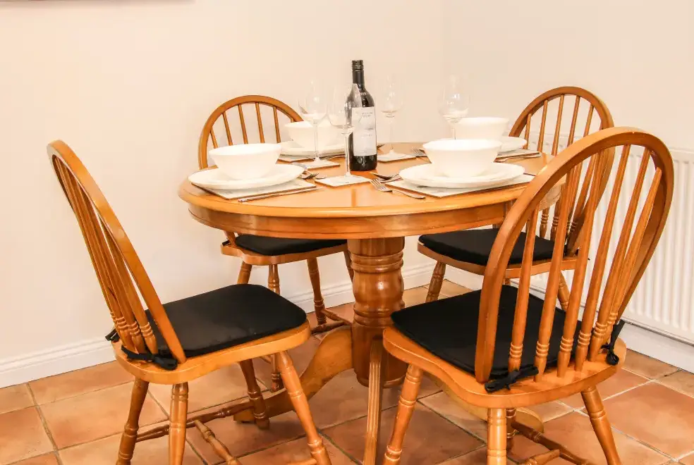 Dining room at The Little Beehive