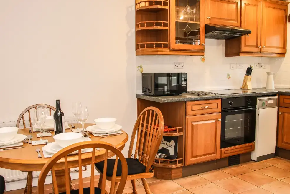 Kitchen/diner at The Little Beehive