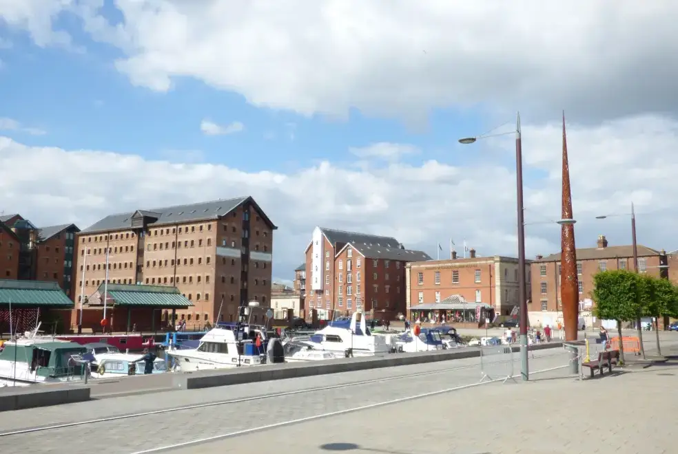 Coastal scenes near The Lock House Pet-Friendly Cottage, Gloucester, Cotswolds 