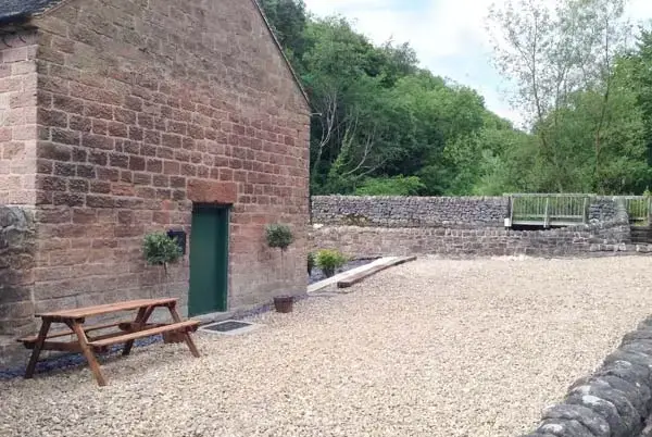 Enclosed garden at The Malthouse