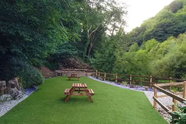 Enclosed garden at The Malthouse