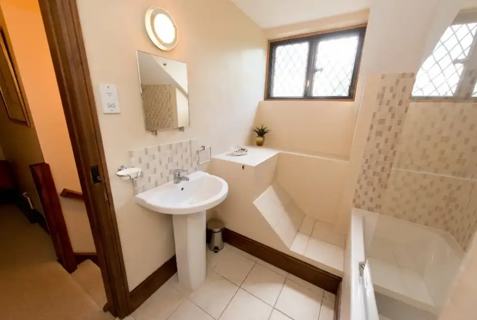 Family bathroom at The Manor House