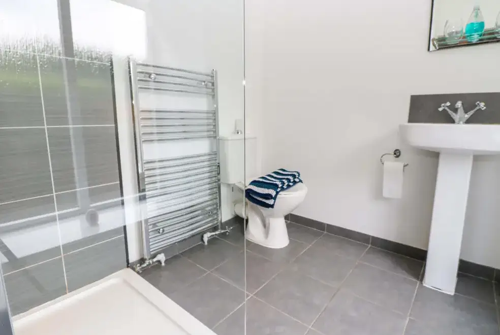 Shower room at The Miners Hall Retreat