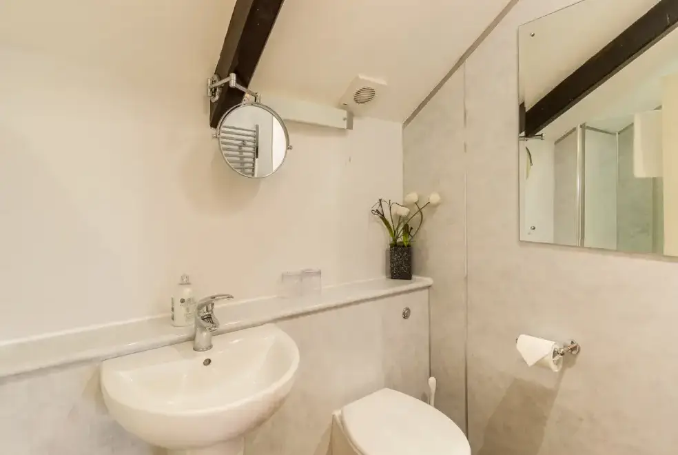 Shower room at The Old Exchange