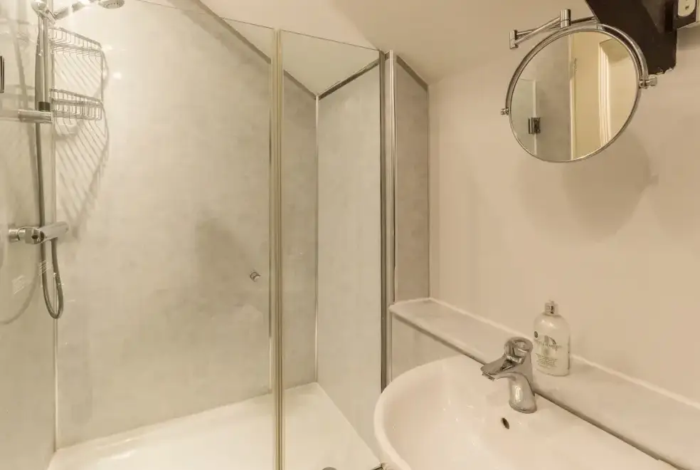 Shower room at The Old Exchange