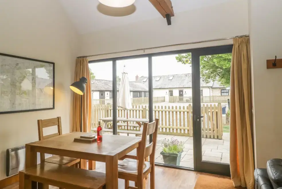 Dining room at The Old Stables Holiday Barn
