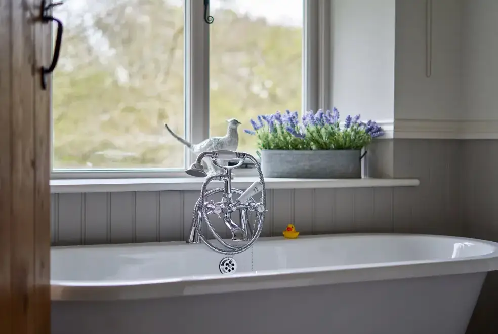 Family bathroom at The Old Water Mill