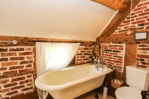 Family bathroom at The Olde Cow House, Shropshire Hills, Shropshire