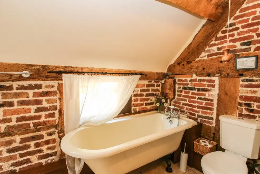 Family bathroom at The Olde Cow House, Shropshire Hills