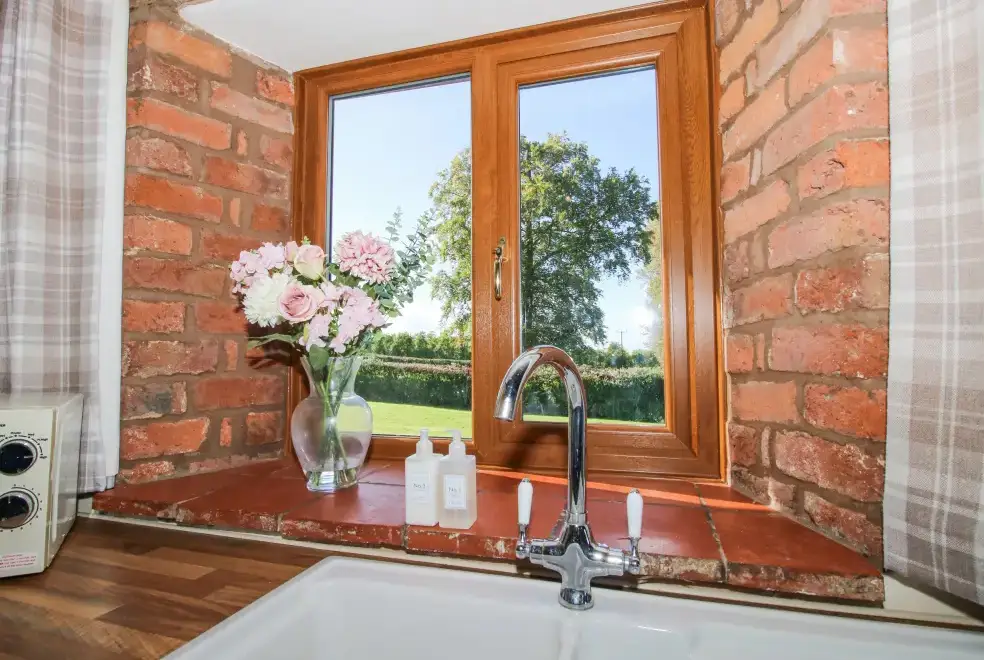 Kitchen/diner at The Owl Barn