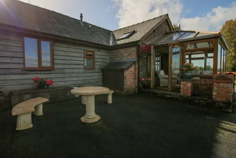Patio area at The Owl Barn