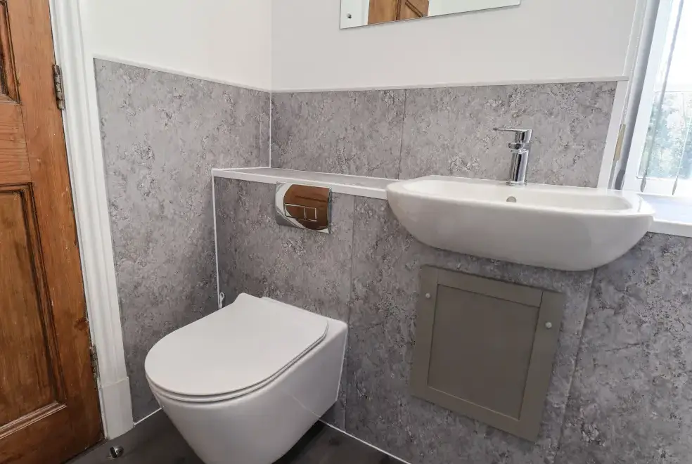 Loo at The Power House