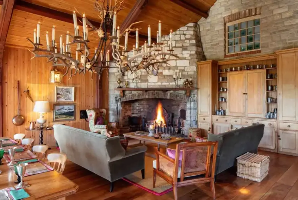 Lounge at The Shooting lodge, Wrackleford Estate