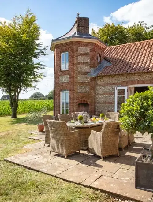 Patio area at The Shooting lodge, Wrackleford Estate