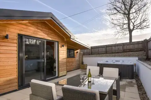 The Stables @ Merrydown, Sleeps 4, last-minute retreat