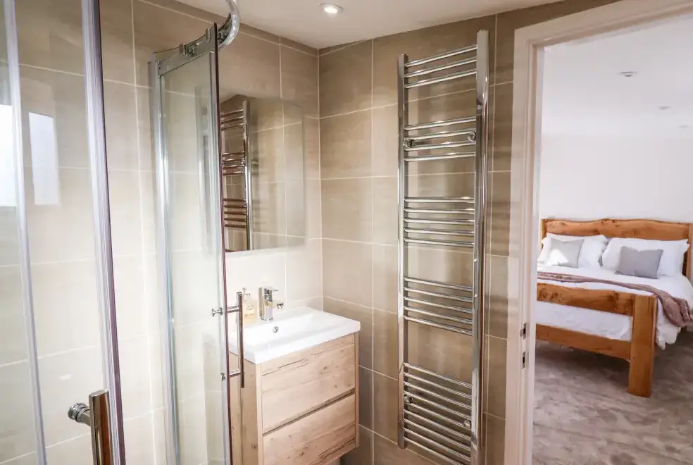 Ensuite bathroom at The Stables @ Merrydown