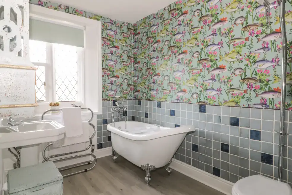 Family bathroom at The Station House