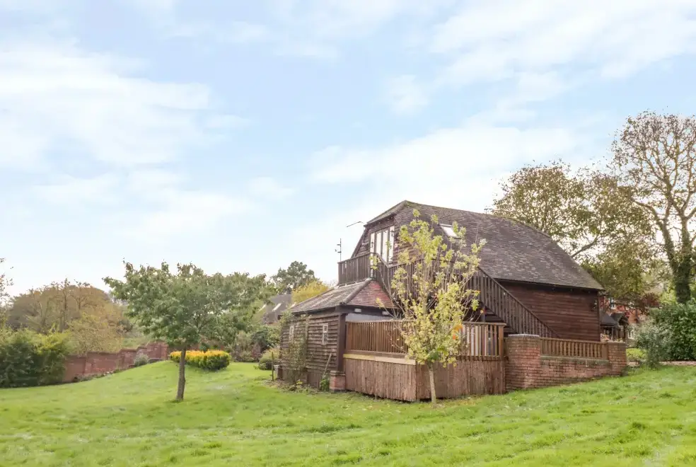 The Stilehouse Apartment, from the outside
