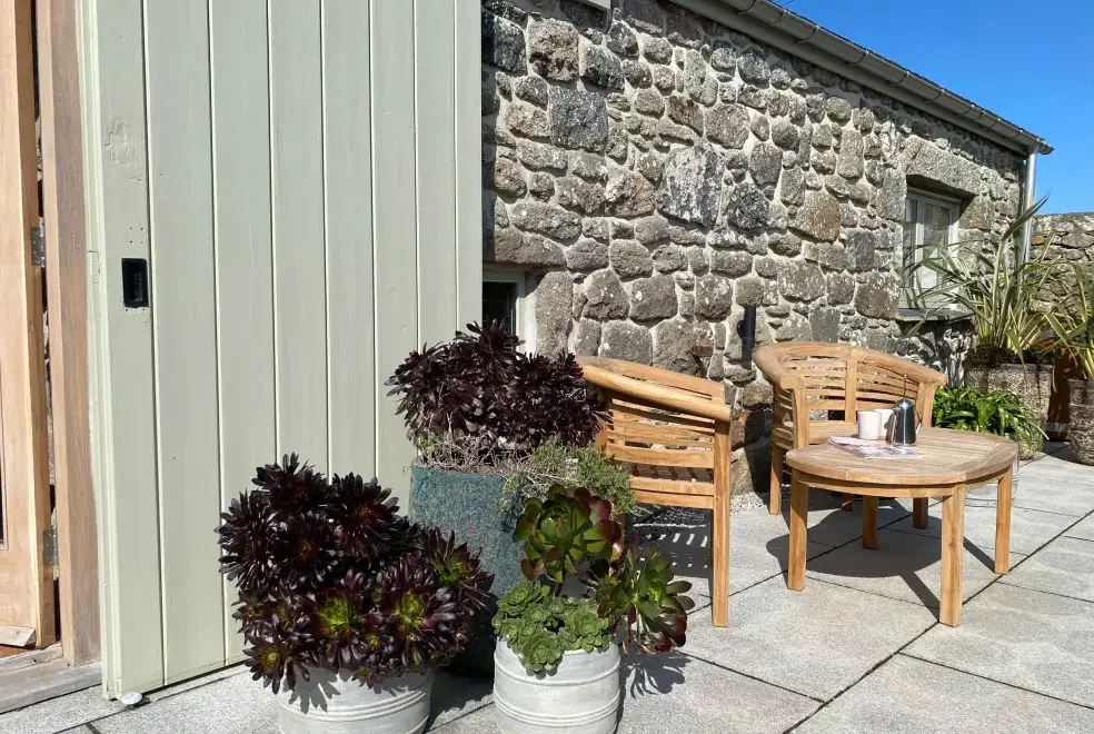 Patio area at The Wink, Cape Cornwall