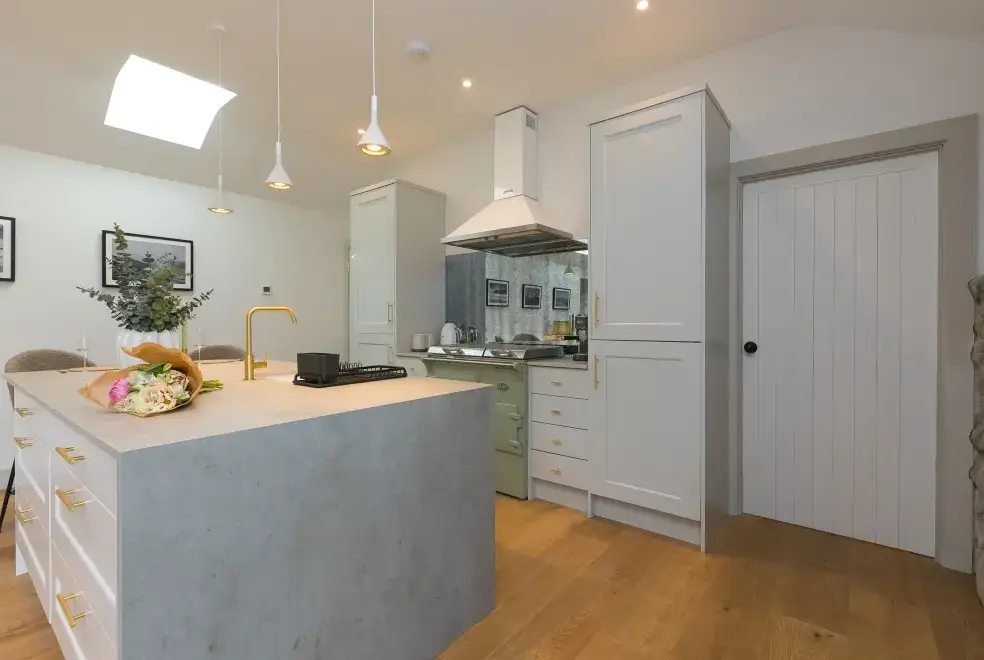 Kitchen/diner at The Wink, Cape Cornwall