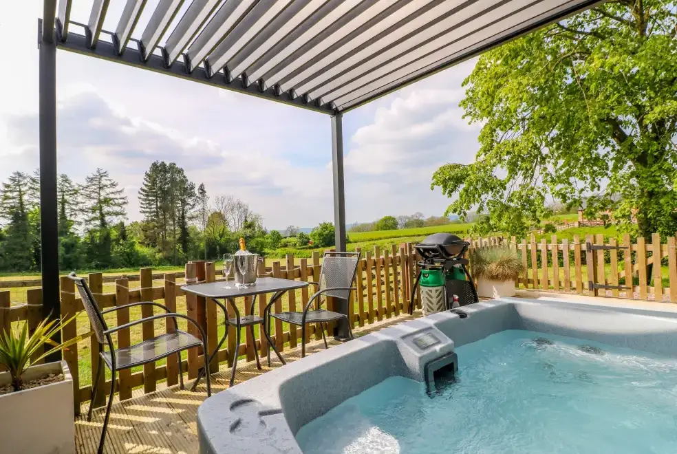Private Hot Tub at The Wood Shed, Bank Top Farm