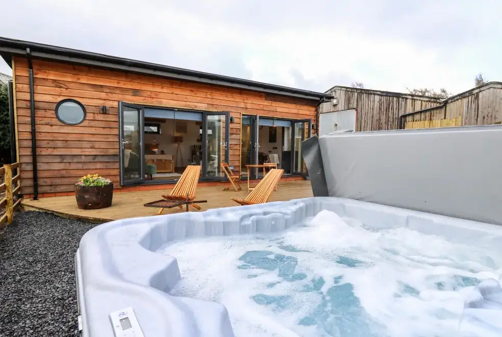 Private Hot Tub at Tin Shed
