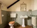 Loo at Tincleton Lodge - thumbnail photo