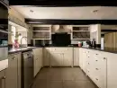 Farmhouse style kitchen at Tincleton Lodge - thumbnail photo