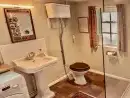 Family bathroom at Toad Hall, Swilland - thumbnail photo