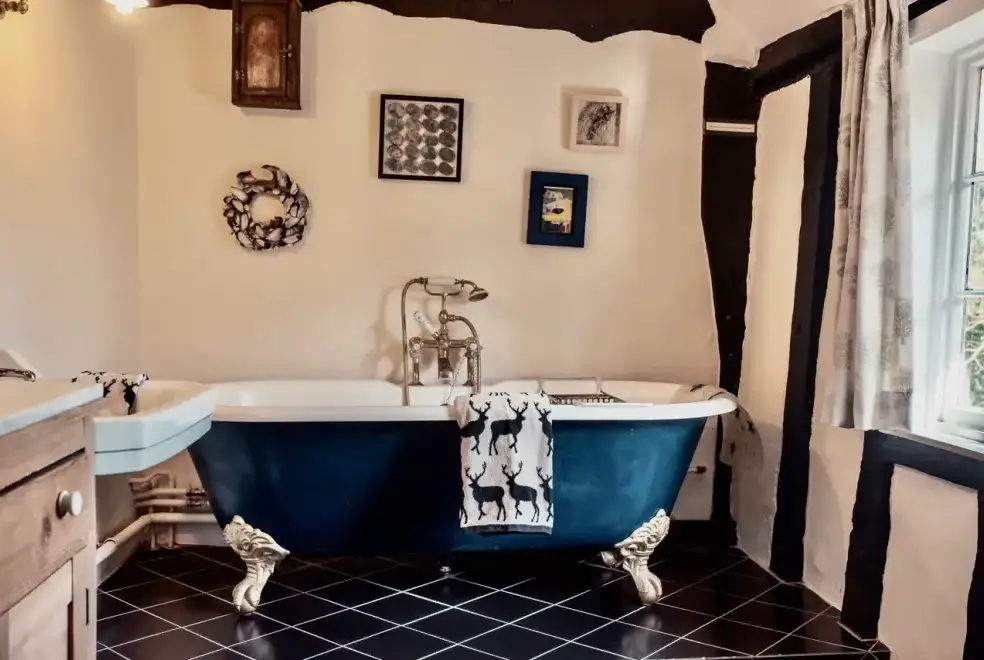 Family bathroom at Toad Hall, Swilland