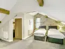 Bedroom at Top Barn - thumbnail photo