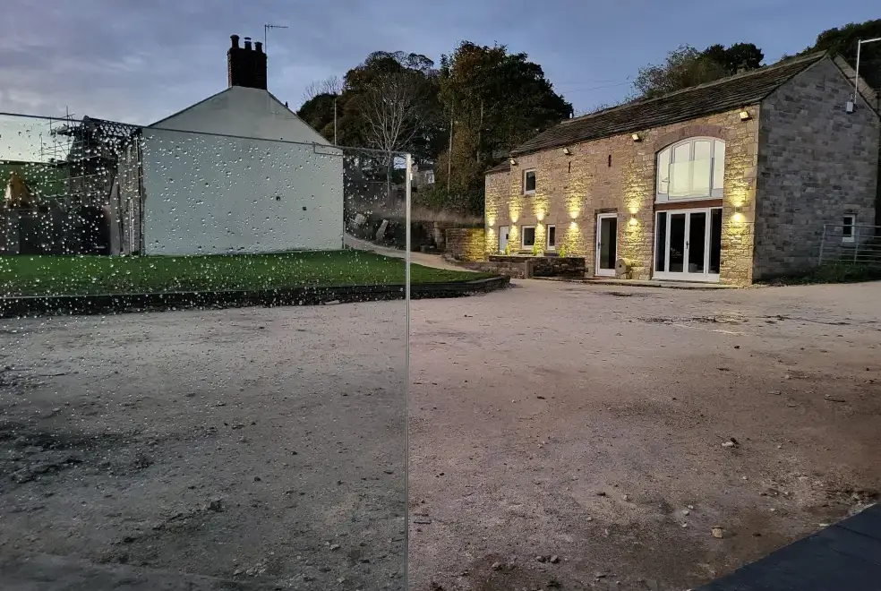 Top Hill Farm Cottage, from the outside