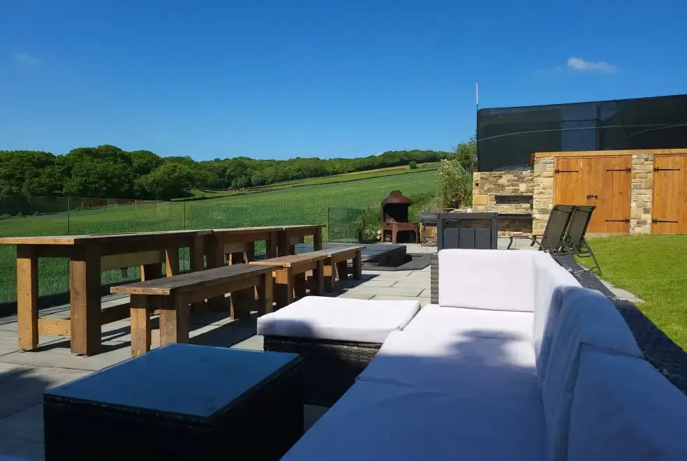 Patio area at Top Hill Farm Cottage
