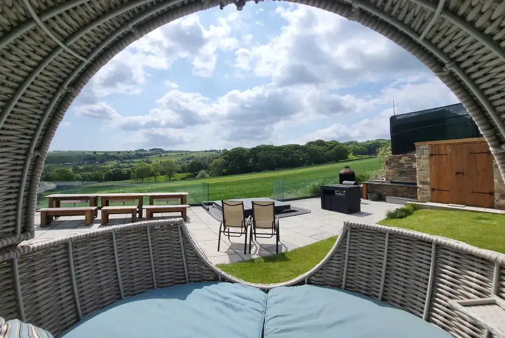 Patio area at Top Hill Farm Cottage