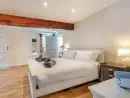 King-size bedroom at Trebrowen - thumbnail photo