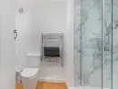 Ensuite bathroom at Trebrowen - thumbnail photo
