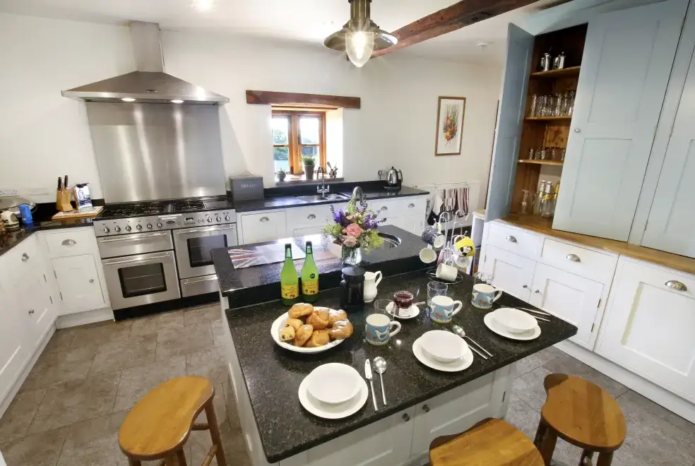 Farmhouse style kitchen at Trevase Granary