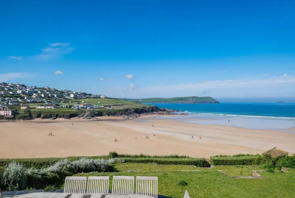 Coastal scenes near Treverden