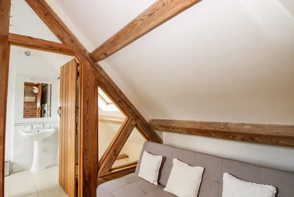 Ensuite bathroom at Trooper's Holiday Barn, Shropshire Hills AONB